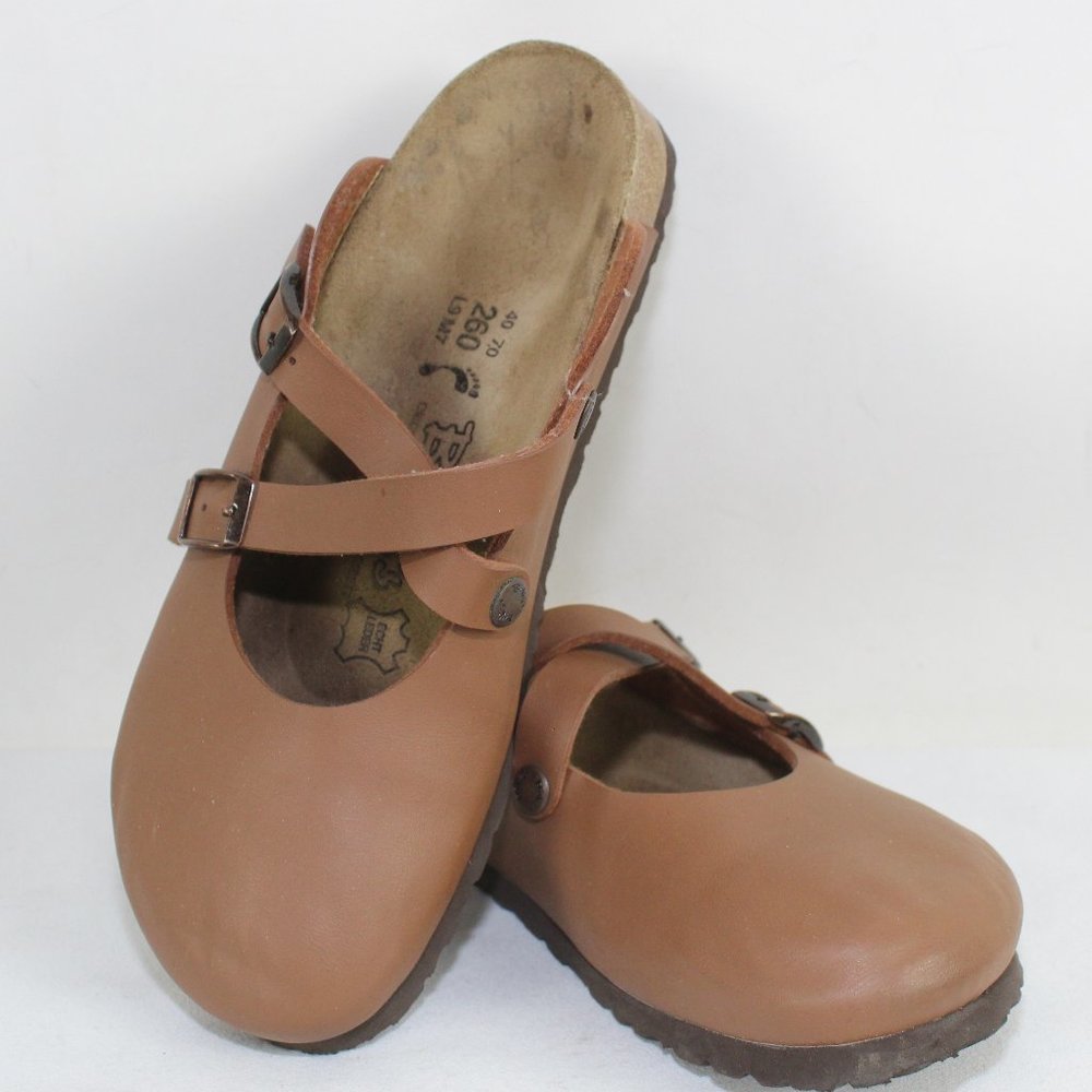Birkenstock Birki’s Brown Strappy Slip-On Clog Size US 9